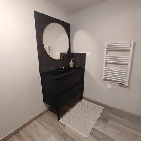 Garden Level * Le Pertuis